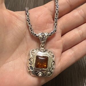 Vintage 925 Sterling Silver Amber Pendant Necklace - Brown Amber